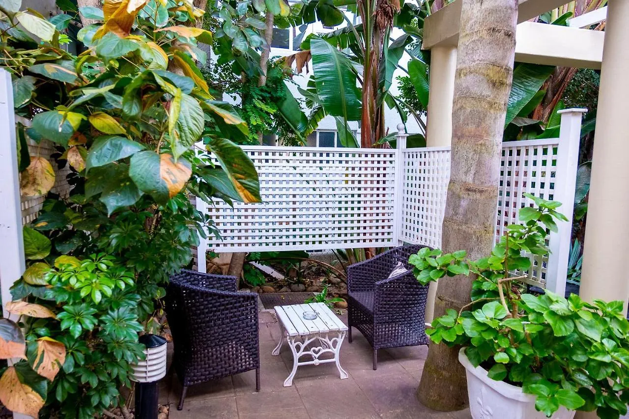 **** Bed & Breakfast Conifer Beach House Port Elizabeth South Africa