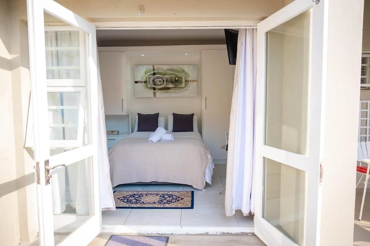 Conifer Beach House Port Elizabeth