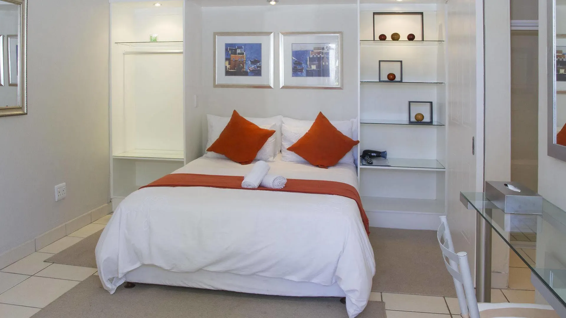 Conifer Beach House Port Elizabeth